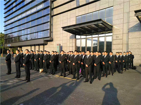 �T���L��