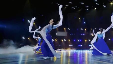 青島江蘇路大型晚宴水袖舞演出現(xiàn)場(chǎng)